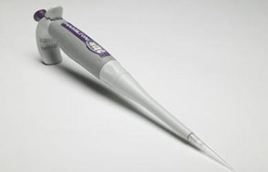 Hamilton Pipette SoftGrip Ein-Kanal, 10-100 μl