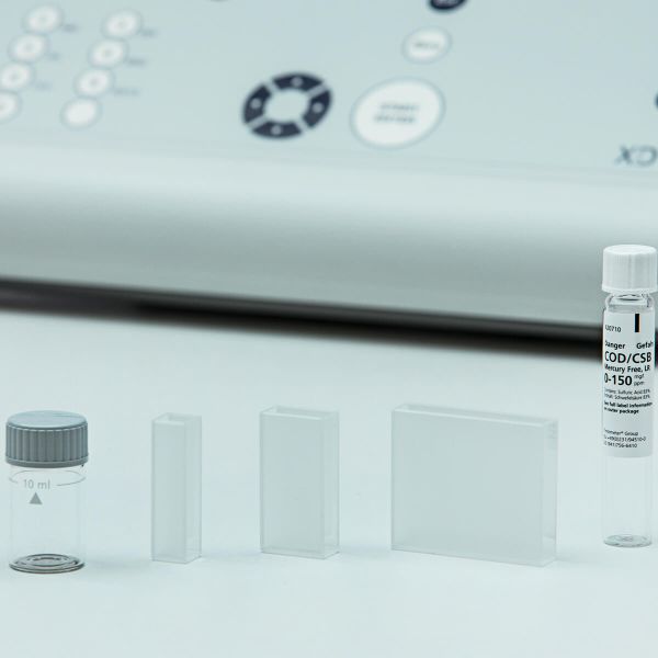 Aqualytic (Lovibond) W100/OG/20mm Rechteck Küvette, optisches Glas