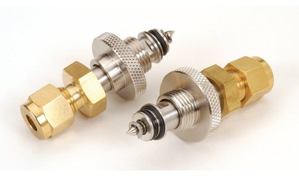 Supelco Click-On Connector 1/8 in Brass, 2 pc/PAK