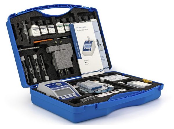 Macherey-Nagel Kompaktphotometer PF-3 Fish inkl. Testbestecke, im stabilen Koffer