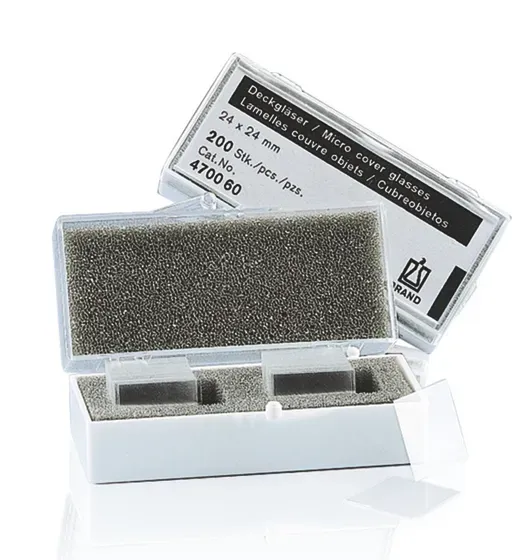 Brand GmbH & Co. KG Deckglas, Boro hydrol. Klasse 1, reinweiß, Dicke Nr. 1, 18 x 18 mm, quadratisch, Dicke 0,13-0,17 mm, mit ausgezeichneter, 