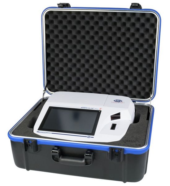 Macherey-Nagel NANO UV/VIS II case