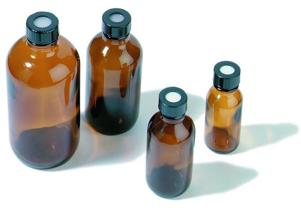 Supelco Braunglas Vorratsflaschen, Vol. 240 mL, O.D. x H 61 mm x 143 mm, Gewinde 24-400, PTFE/SiE, septum, Schwarz phenolische Lochkappe, 12/PAK