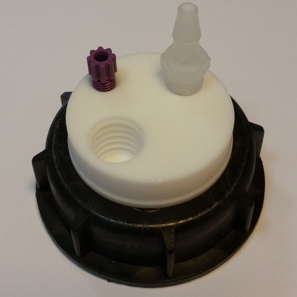 A.I.T. France Smart Waste Cap S55, charcoal filter emplacement + 1 entry (1/8 or 1/16 ) + 1 leak (6-9 mm)