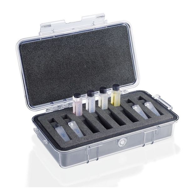 Hellma Hellma Kalibrierstandard-Set UV003 zur Überprüfung der Wellenlängengenauigkeit (241 - 640 nm) und der photometrischen Genauigkeit (235 - 430 nm
