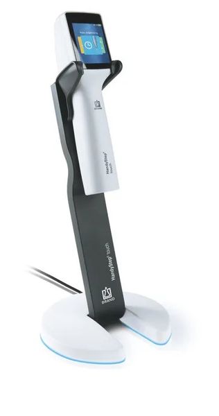 Brand GmbH & Co. KG HandyStep touch incl. charging stand, universal power supply (100-240 V / 50-60 Hz), DE-M