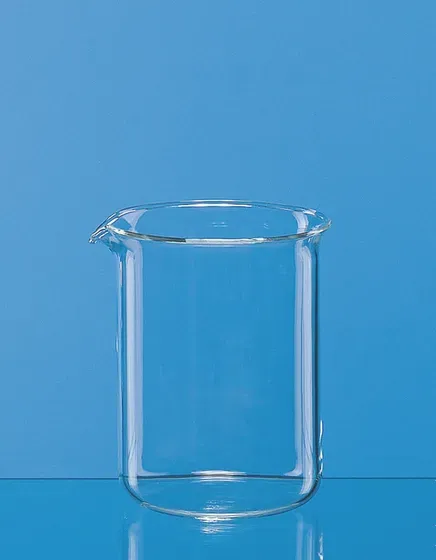Brand GmbH & Co. KG Beaker, short form, Boro 3.3, 10 ml, without graduation, with spout, D. 26 mm, Height 35 mm, DIN EN ISO 3819, 10 pc/PAK