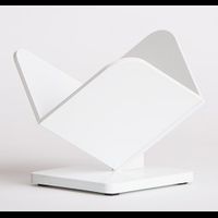 Korb-Schräghaltegestell, Grundplatte 120 x 120 mm, Höhe 100 mm, aus Massiv-PVC, 