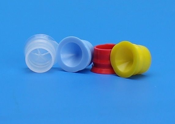 JG Finneran 12 mm Clear Polyethylene Snap Plug with Pre-Scored Starburst, 10 x 100 pc/PAK